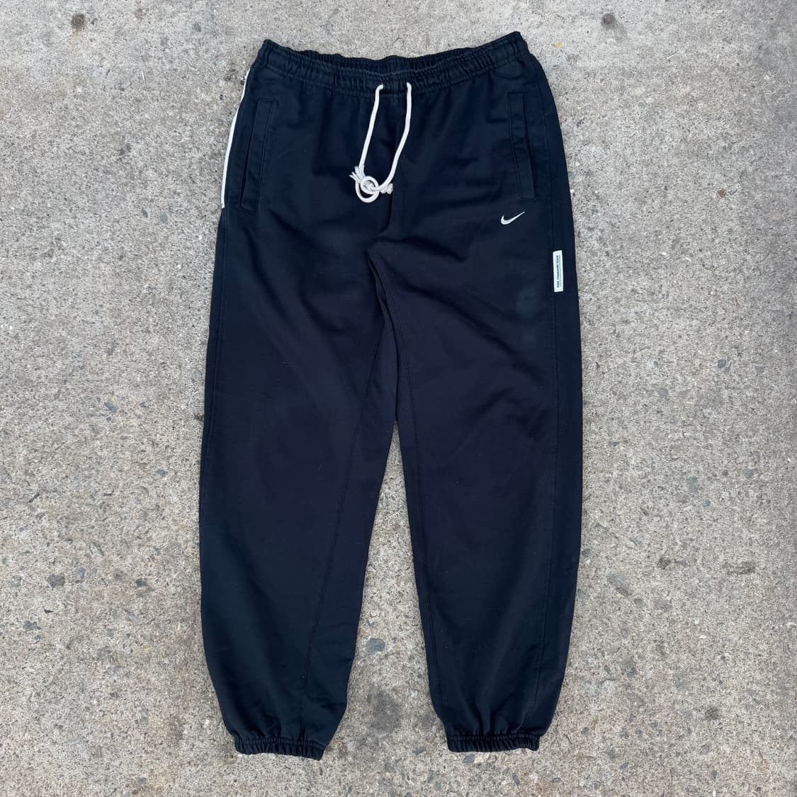 나이키 스탠다드 스우시 로고 스웻 조거 팬츠 상품이미지2