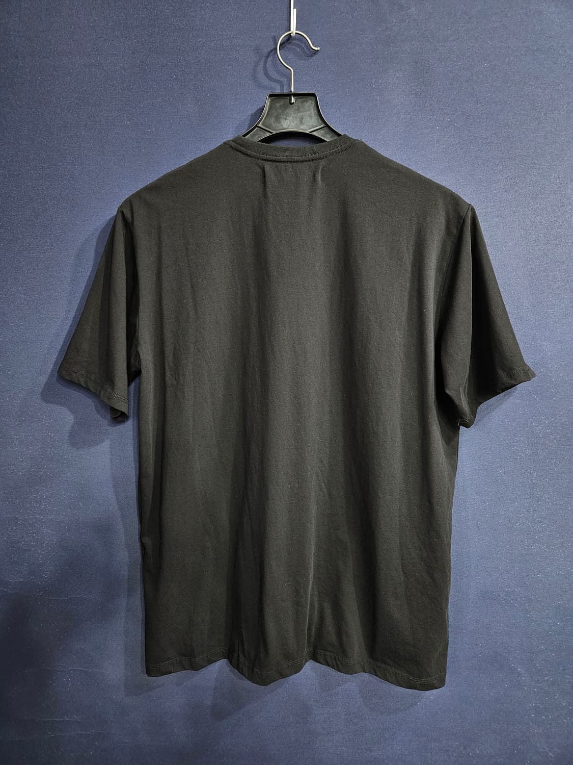 플라스틱 프로덕트 프린팅 블랙 남성 오버핏 95~100 반팔티  상품이미지2