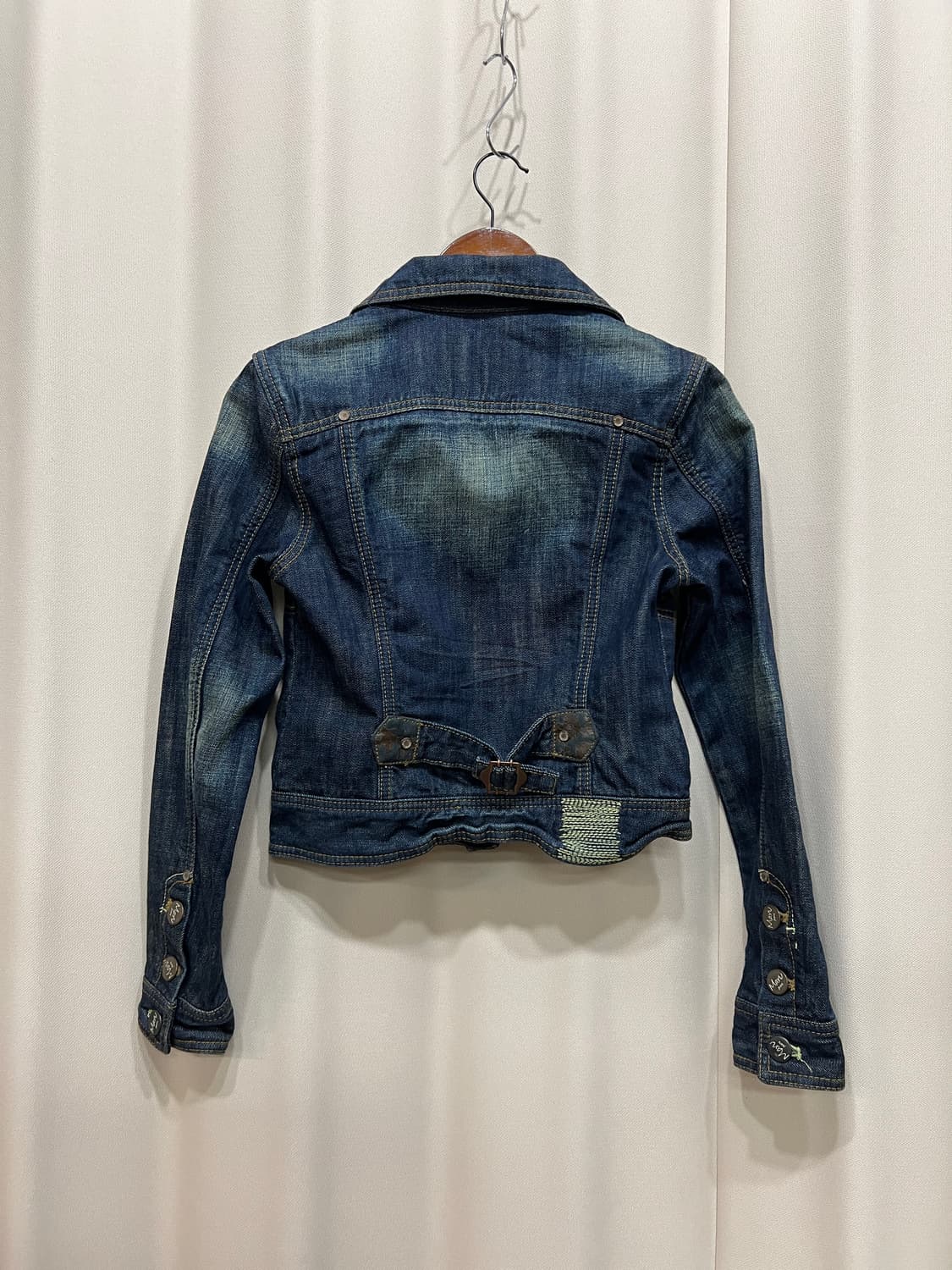 Marv 여성 빈티지 진청 데님 트러커 자켓  상품이미지5