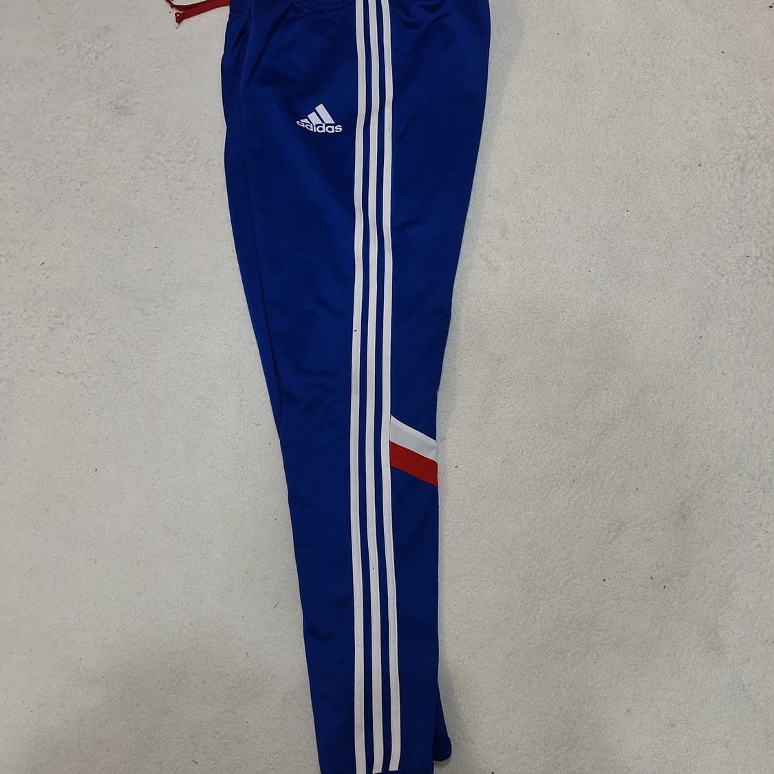 아디다스  바이애론 뭔헨트랙팬츠95 상품이미지4