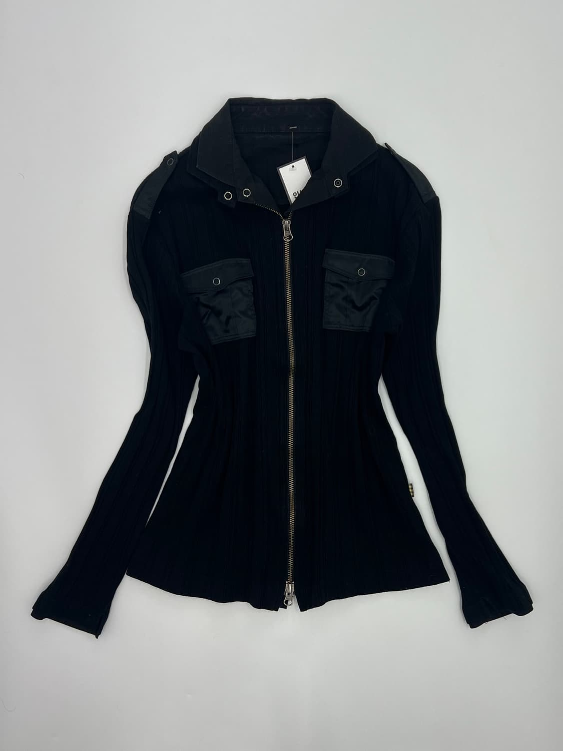 빈티지 우먼 슬림 핏 니트집업 상품이미지1