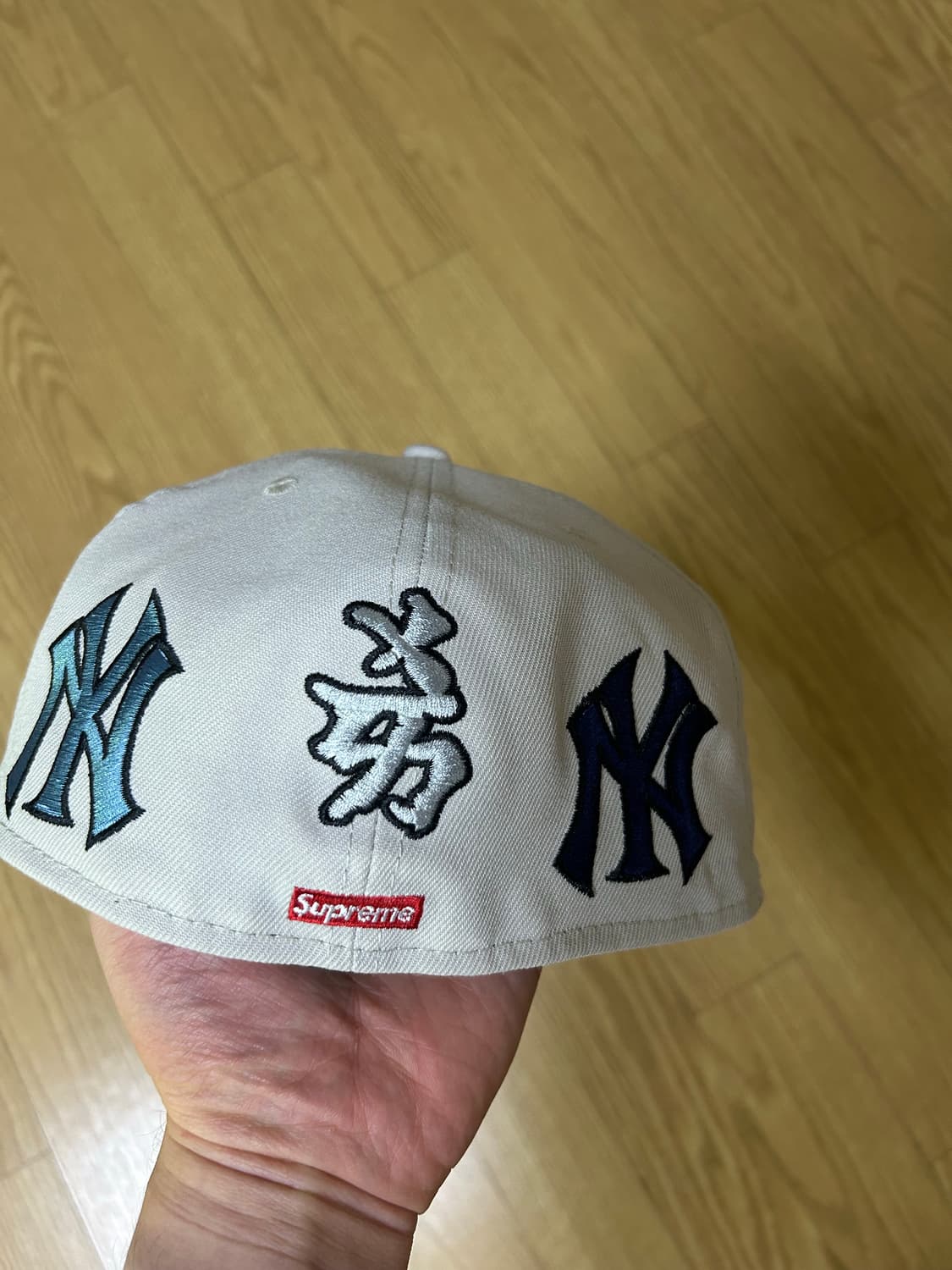 (7 3/4, 61.5cm) 초레어 슈프림 뉴에라  상품이미지2