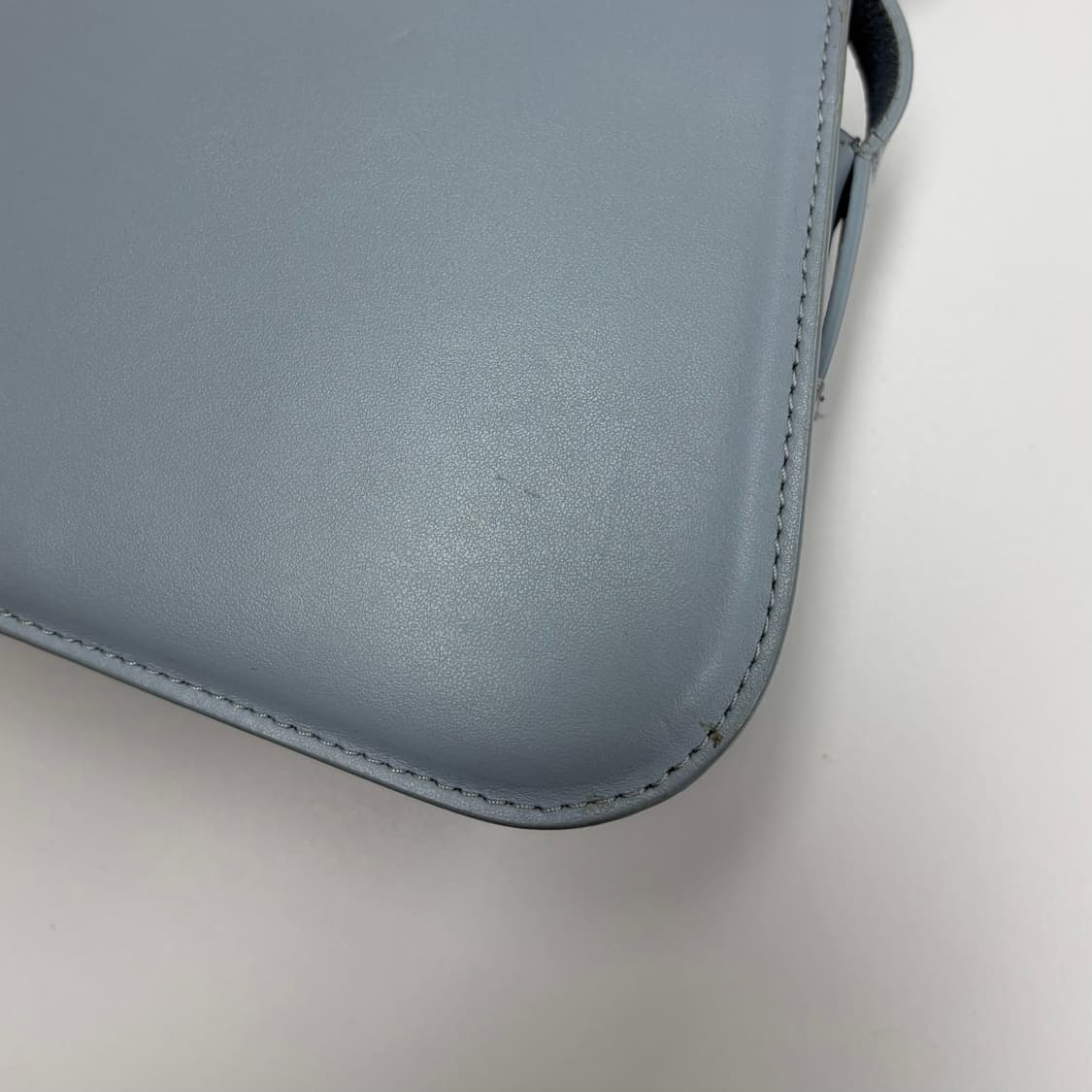 코스 cos 크로스백 상품이미지4