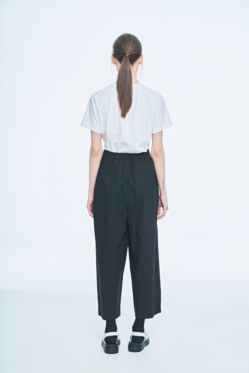 퍼블리카엑스 마엘 핀턱 팬츠 슬랙스 MAEL TUCK PANTS 상품이미지4