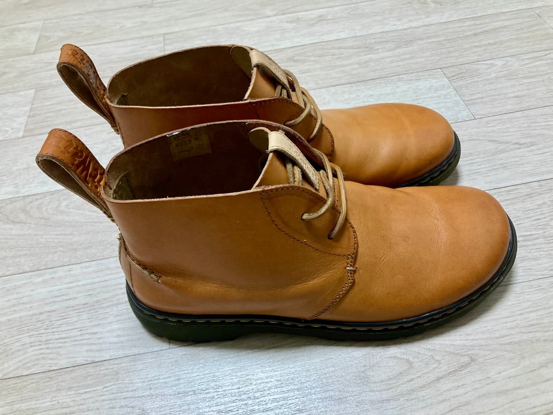 닥터마틴 앰버(Ember)부츠 UK8(270) 판매 상품이미지3
