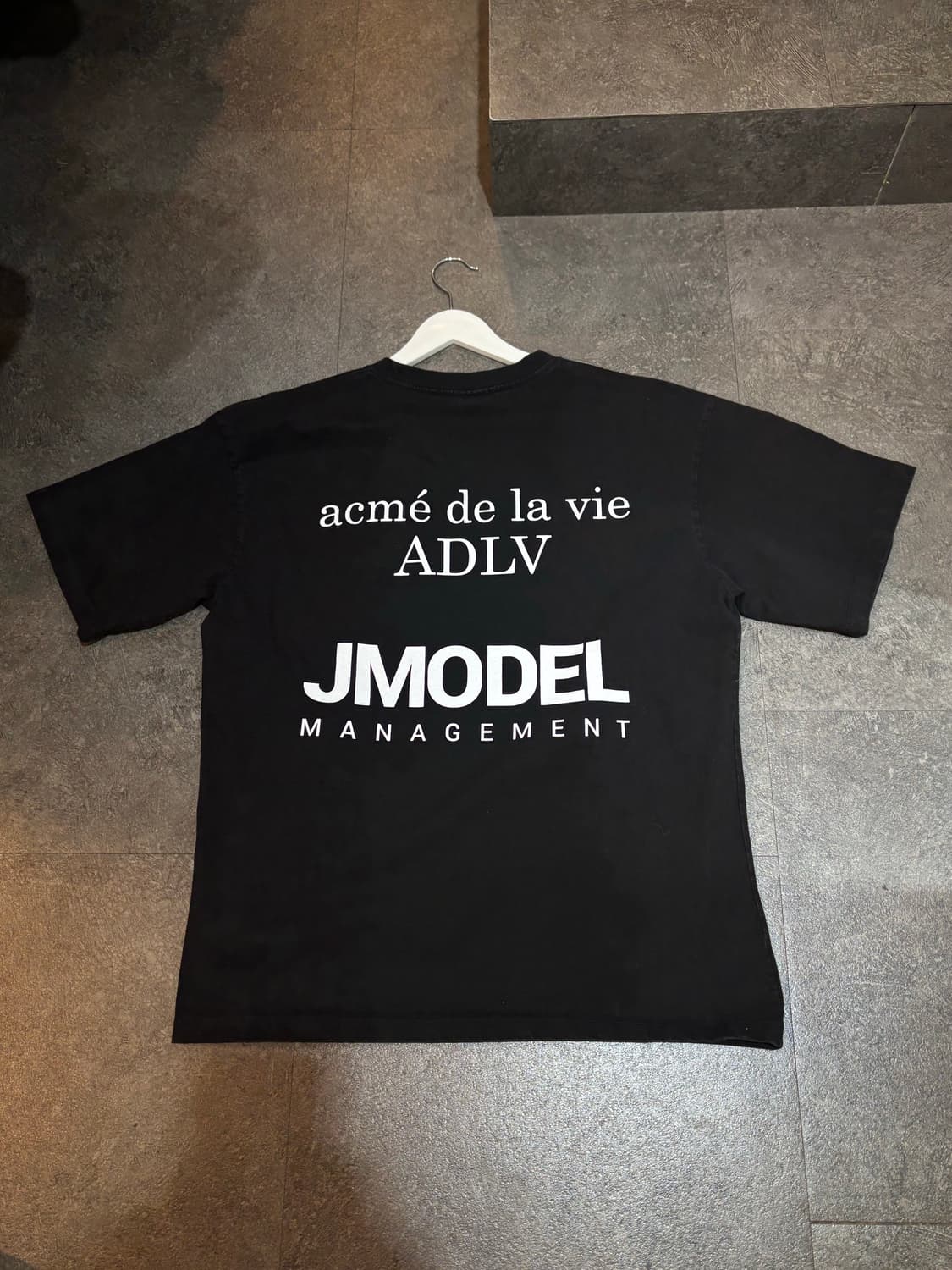 아크메드라비 반팔 티셔츠 2사이즈 상품이미지3