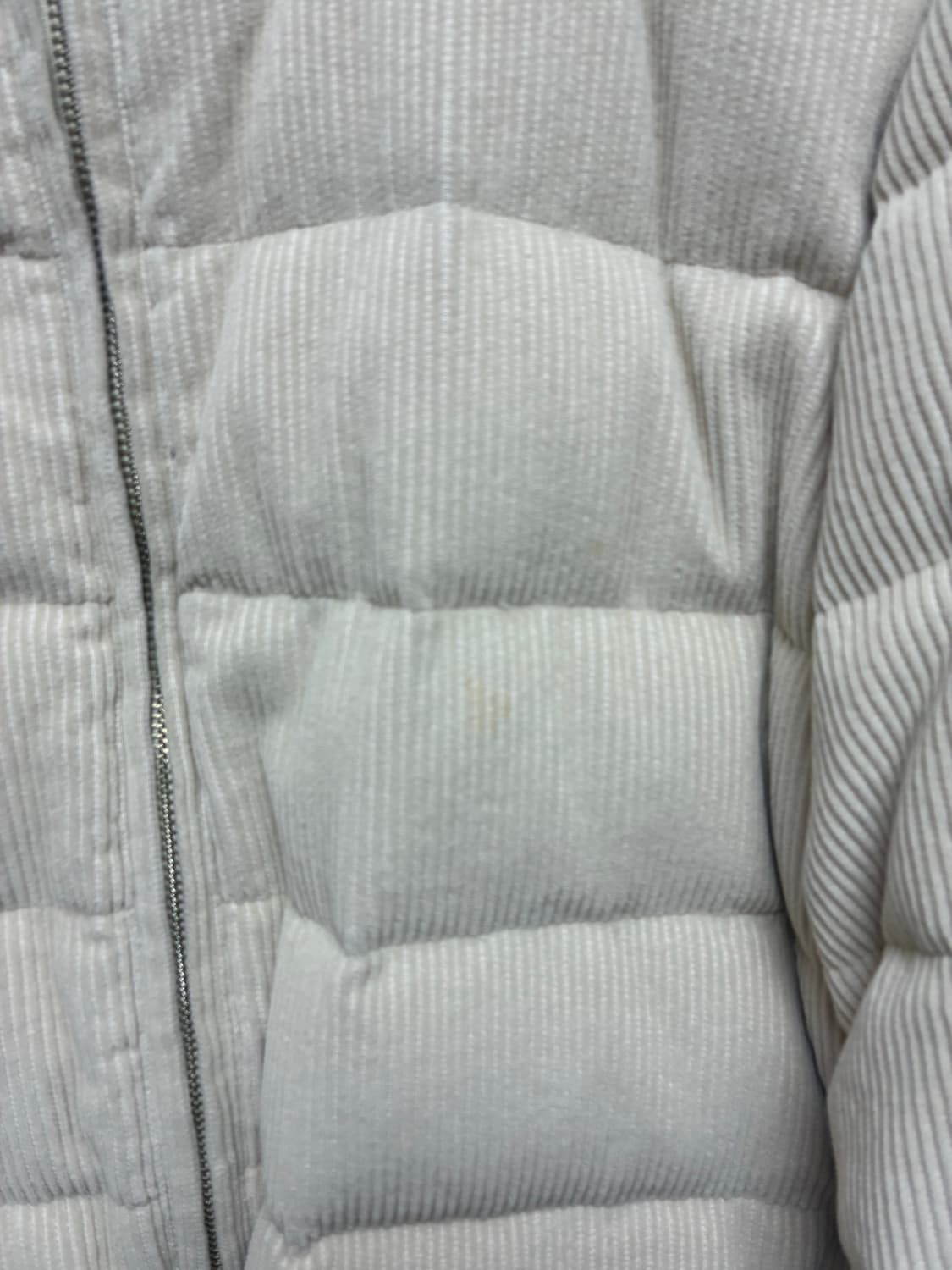 제이리움 코듀로이 아이보리 다운 M 상품이미지3