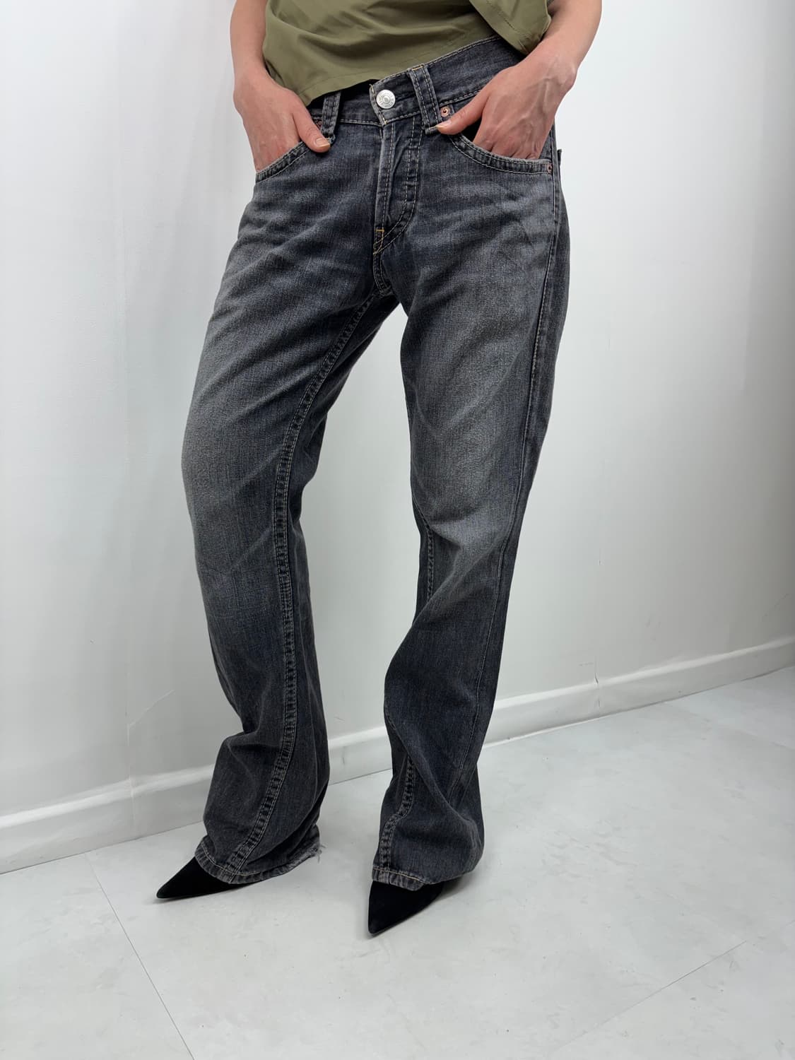 LEVIS 907 WASHED BLACK 상품이미지1