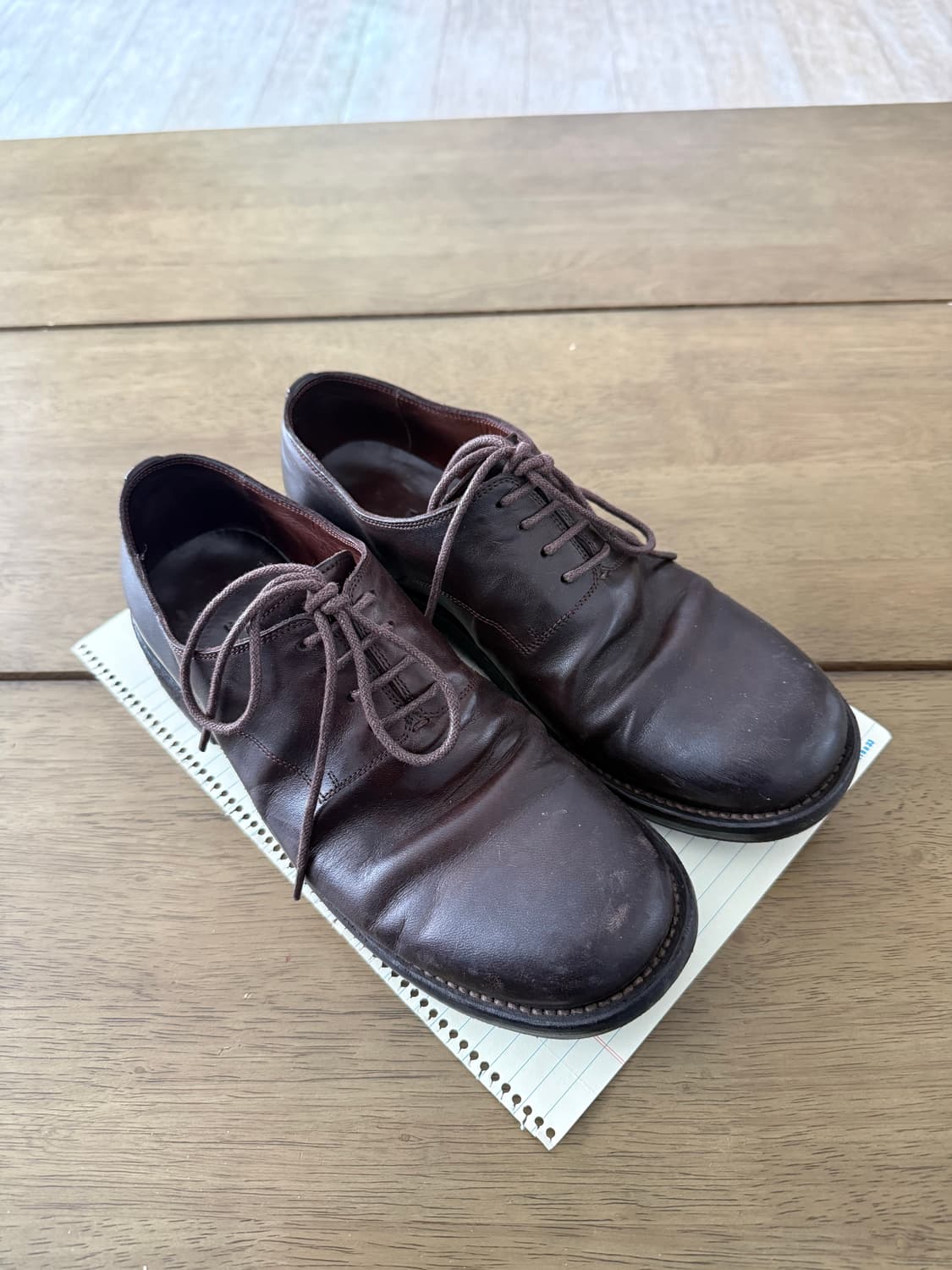 킨치 547 Brown 255사이즈 팝니다 상품이미지1