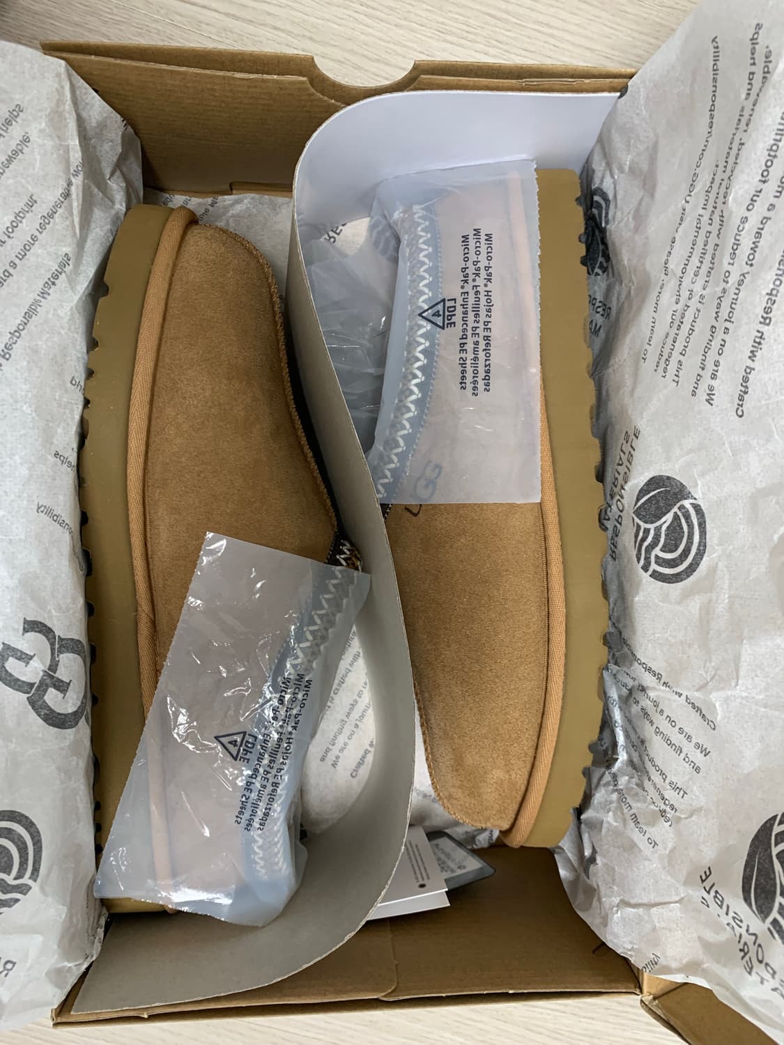 어그 타스만 체스트넛 체스넛 M 남성용 280 신세계 새상품 상품이미지7