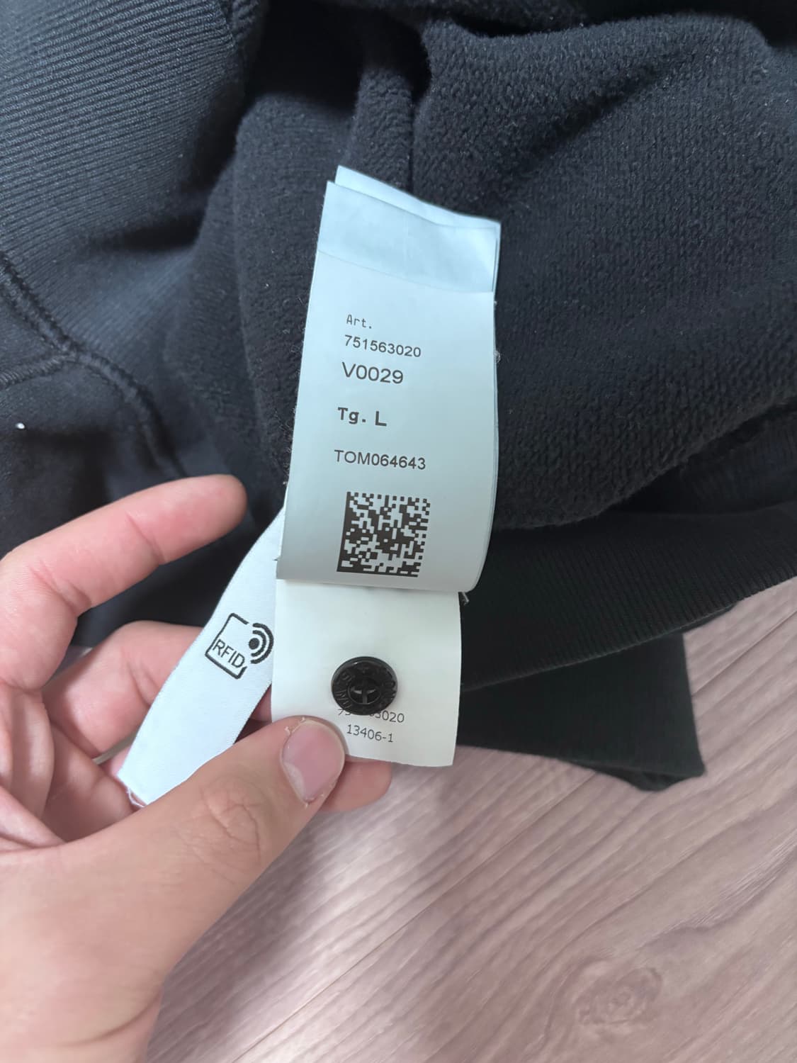 스톤아일랜드 맨투맨 25s L사이즈 상품이미지3