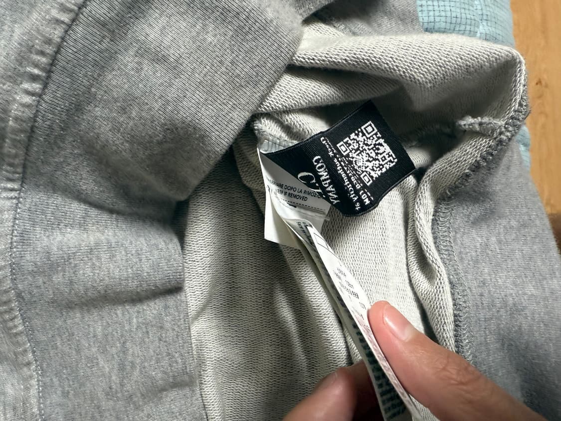 정품 C.p컴퍼니 렌즈 맨투맨 , 구찌 호랑이 반팔 상품이미지4