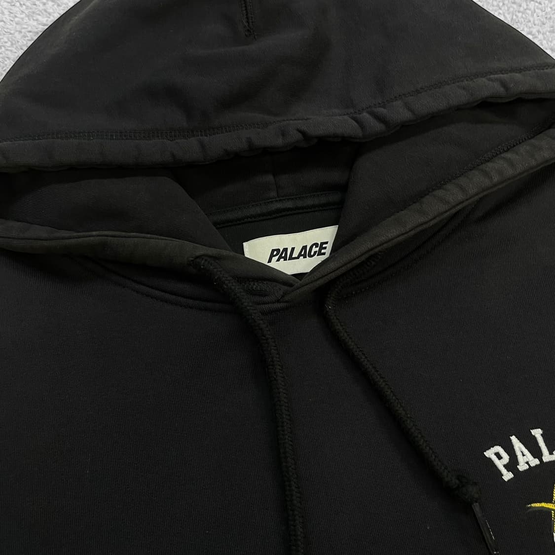 팔라스 Palace 22ss Goats 고트 후드티 블랙 상품이미지8