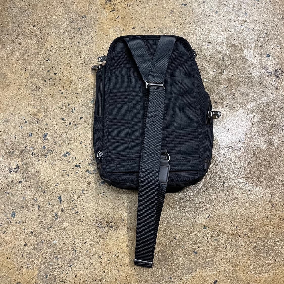 [정품] 투미 알파 브라보 몬터레이 슬링백 b10 상품이미지3