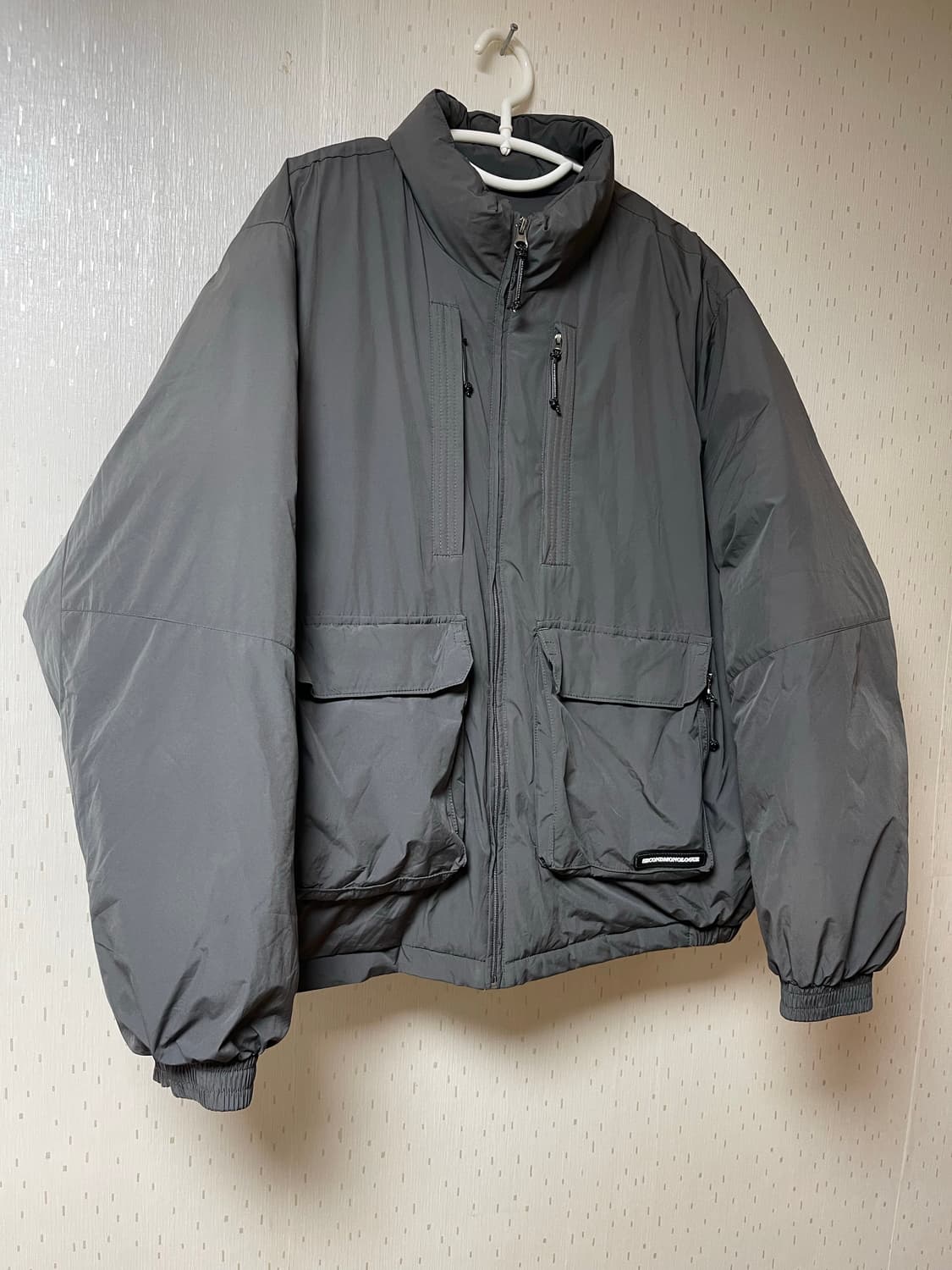 세컨모놀로그 커스텀어클락 에어포스 덕다운 패딩자켓 XL 상품이미지2