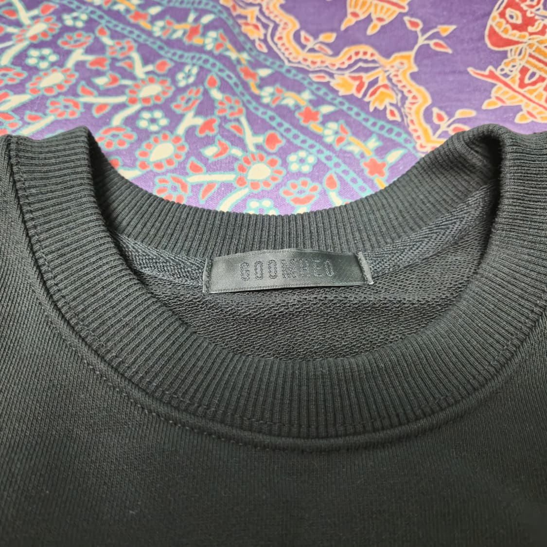 [1] GOOMHEO 맨투맨 티셔츠 상품이미지4