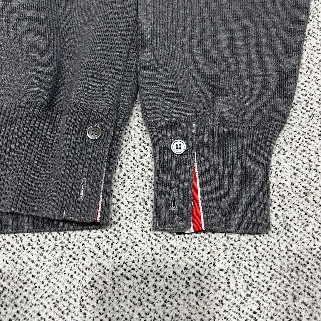 톰브라운 가디건 상품이미지4