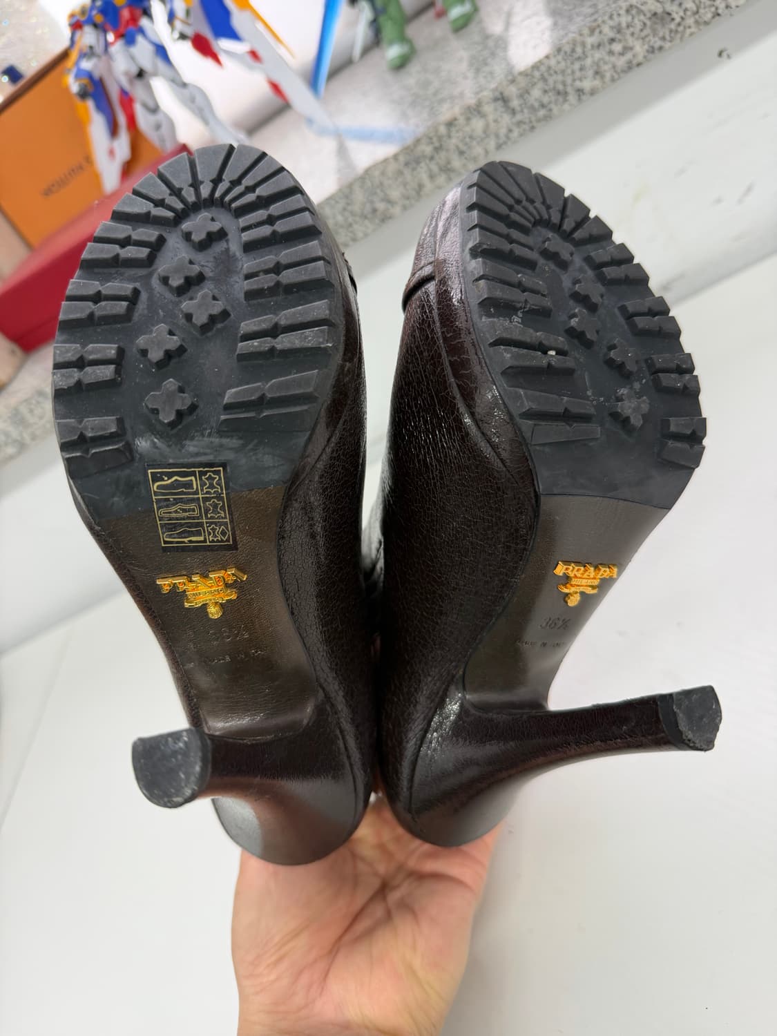 정품) 프라다 브라운 가죽 첼시 부츠 36.5 상품이미지9