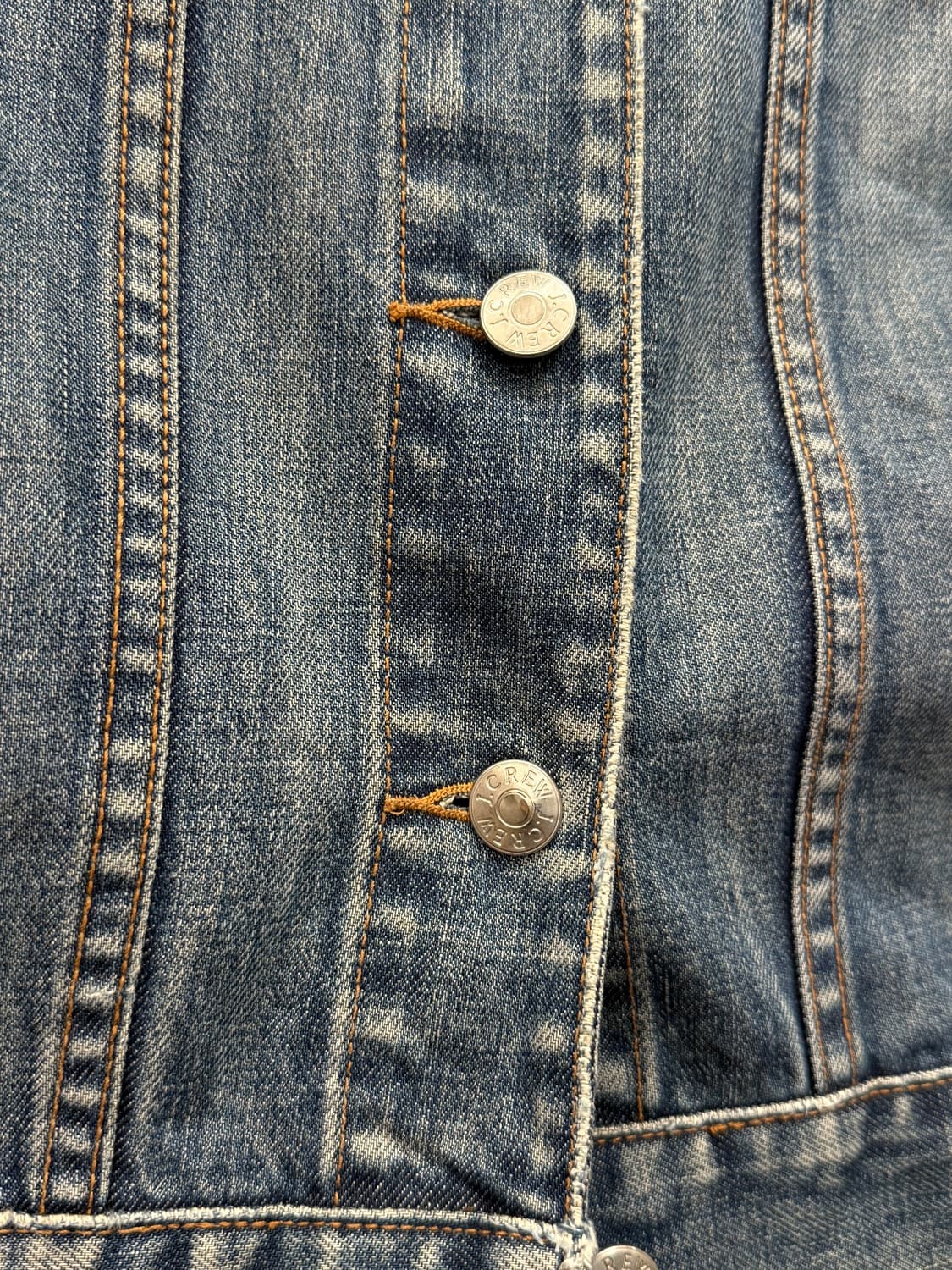J.CREW 3rd Denim Trucker Jacket 상품이미지4