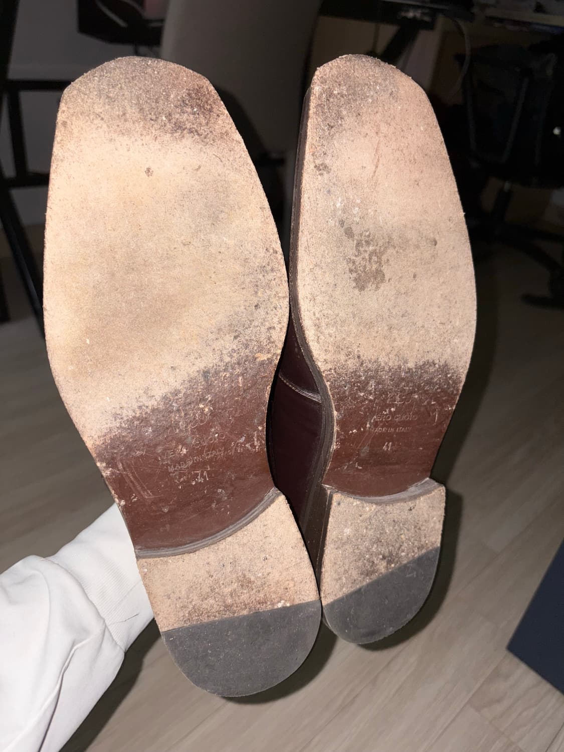 마틴로즈 Martine Rose 치즐토 뮬 265 상품이미지3