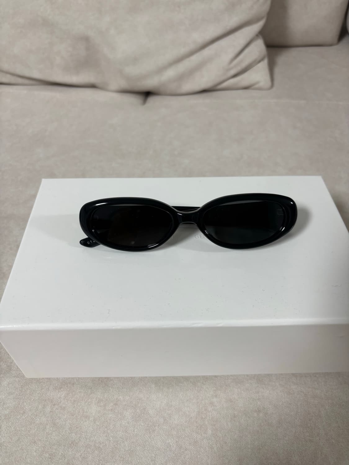 마르지엘라x젠틀몬스터 선글라스 MM206 블랙 상품이미지3