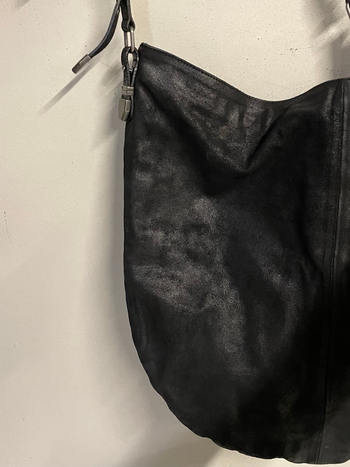 DIESEL suede hobo bag 상품이미지2