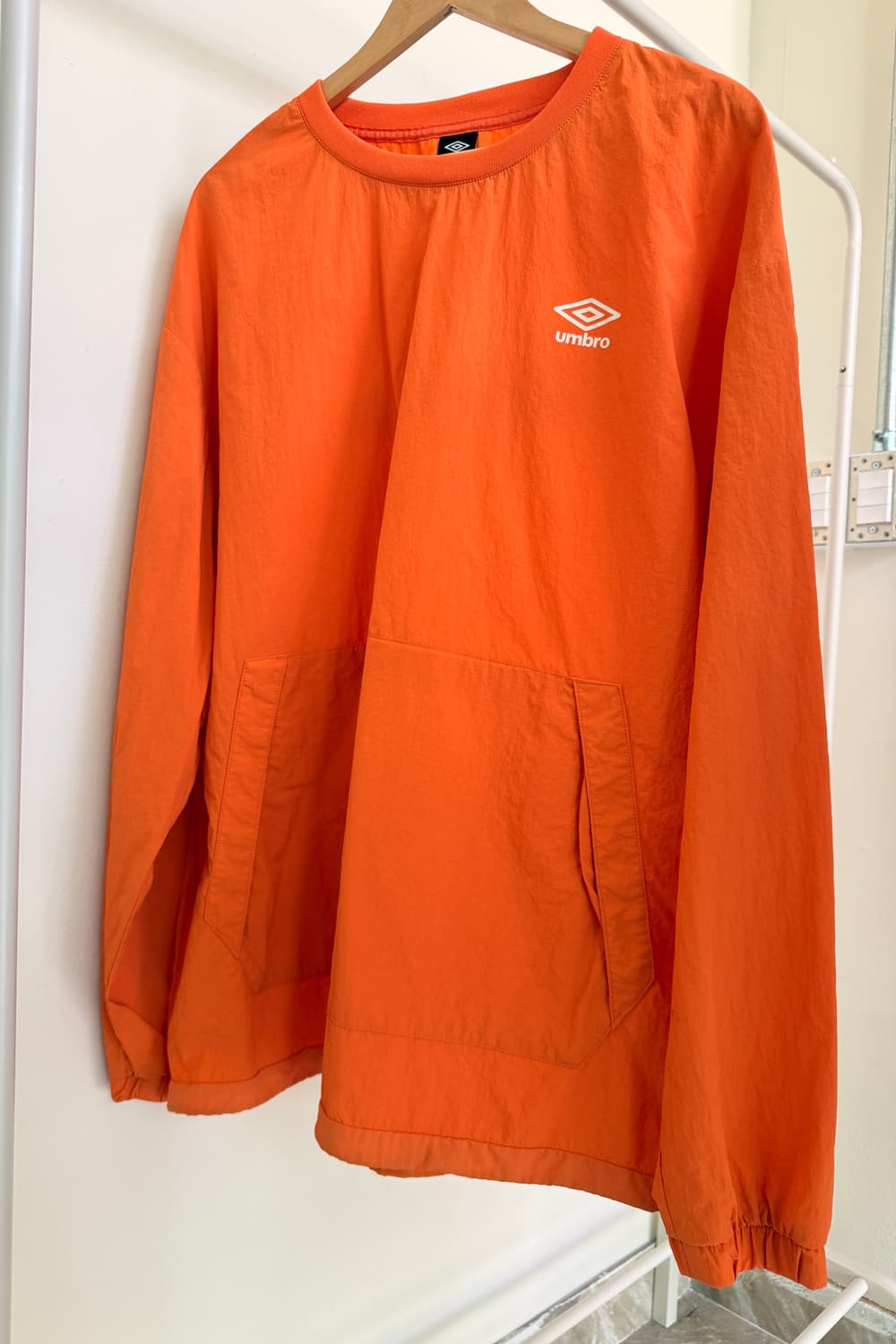 엄브로(Umbro) 빈티지 빅로고 바람막이 자켓  상품이미지2