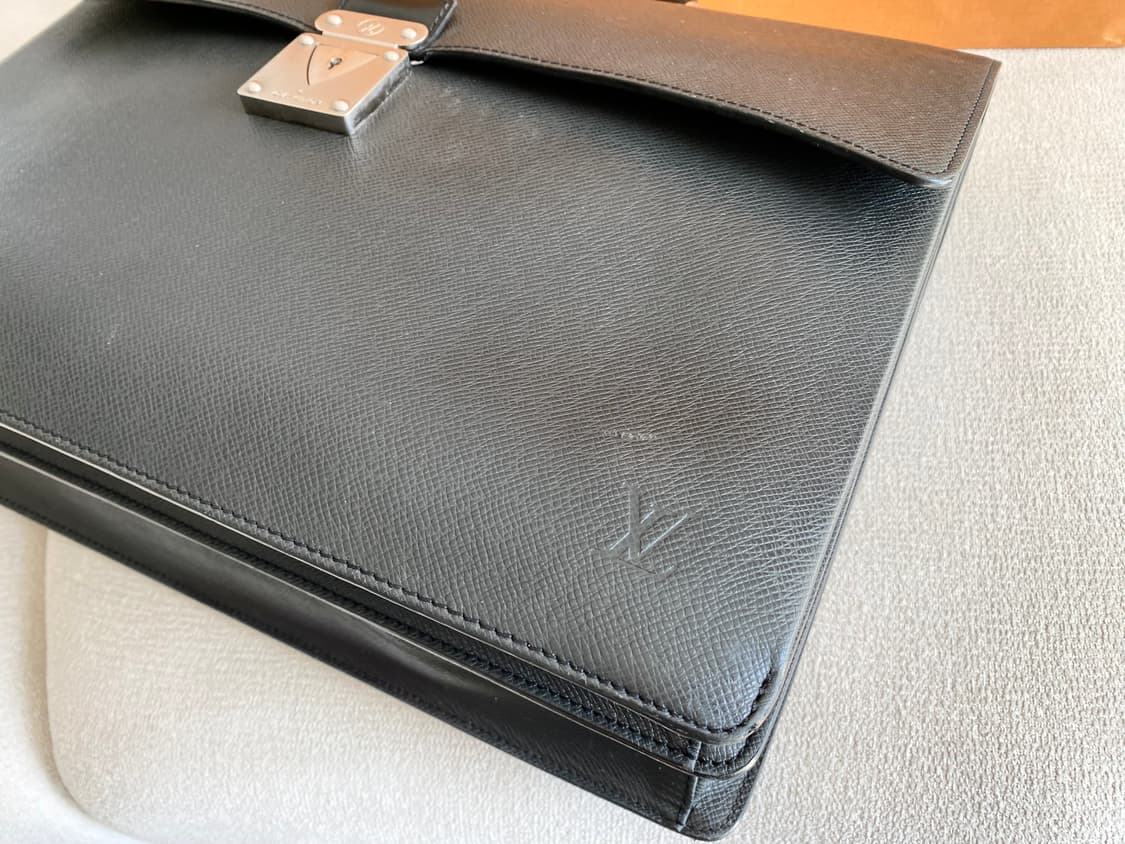 루이비통 타이가 로부스토 브리프 케이스 상품이미지7