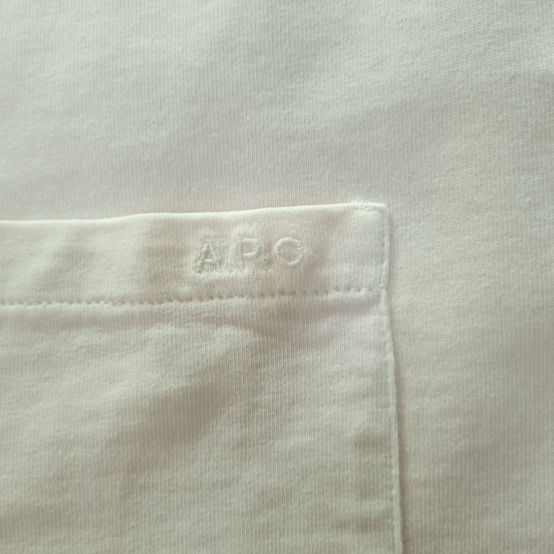 A.P.C. 스몰로고 포켓 반팔 티셔츠 연핑크 상품이미지3