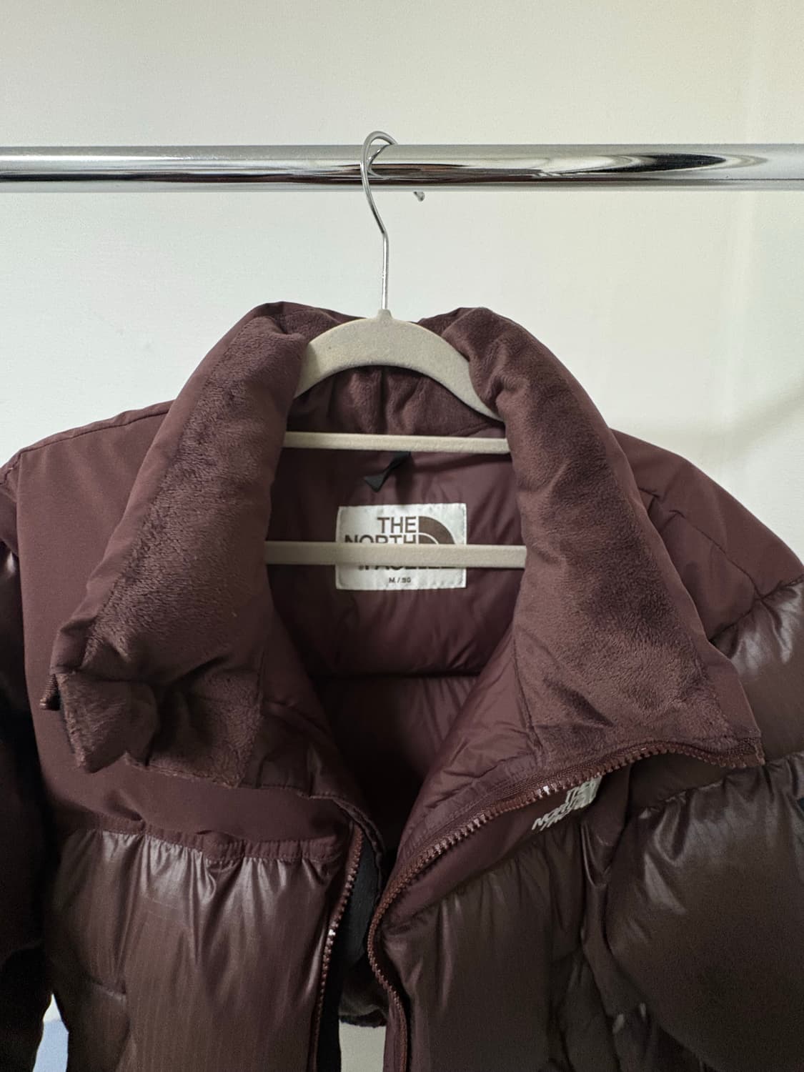 노스페이스 화이트 라벨 노벨티 눕시 다운 자켓 코코아  상품이미지3