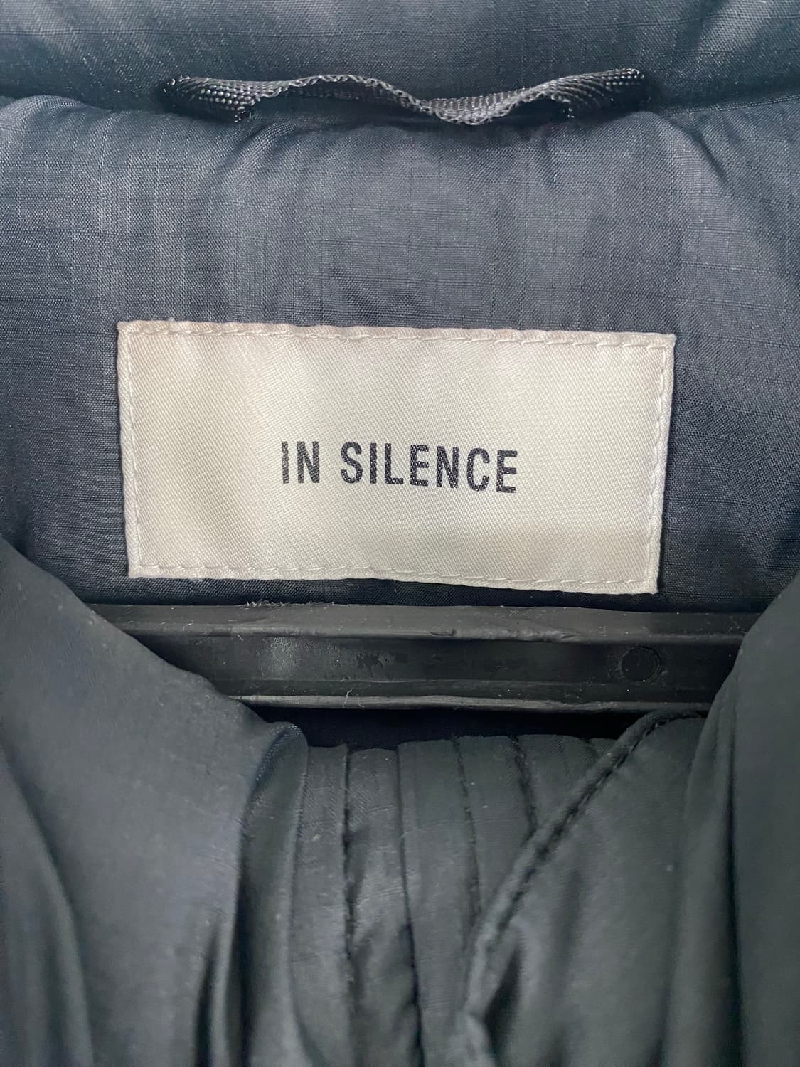 인사일런스 푸퍼 덕다운 패딩 자켓 M 상품이미지3