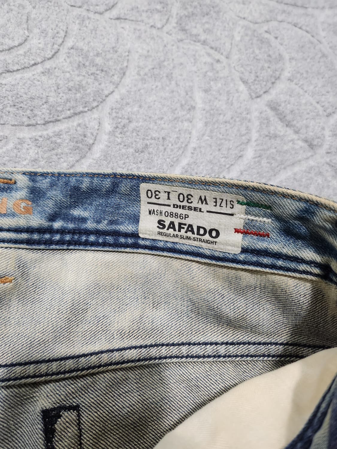 //디젤(Diesel) 빈티지 워싱 디스트로이드 진 상품이미지4