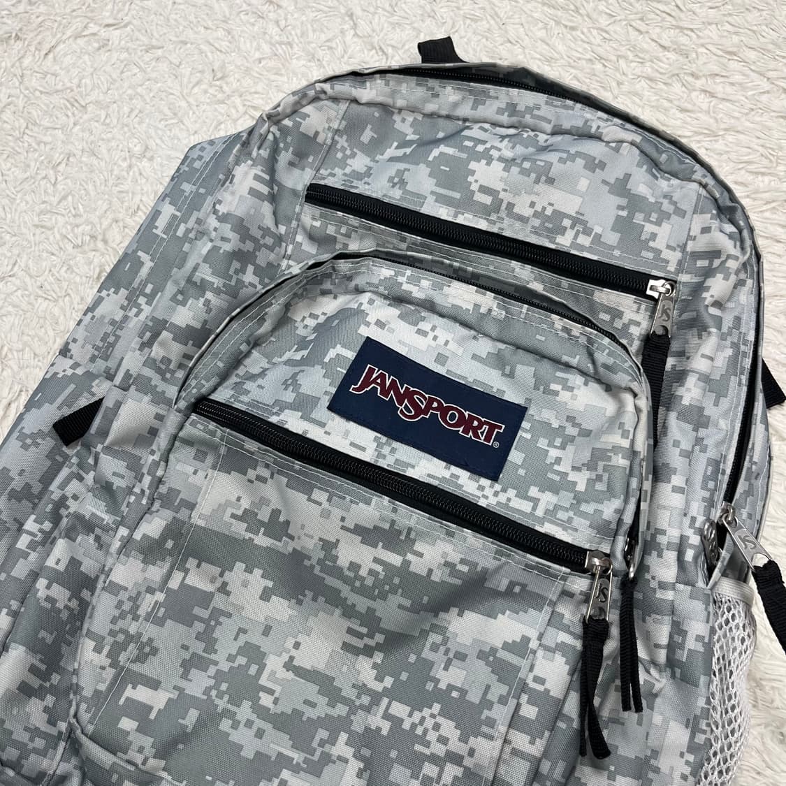 잔스포츠 백팩 상품이미지2