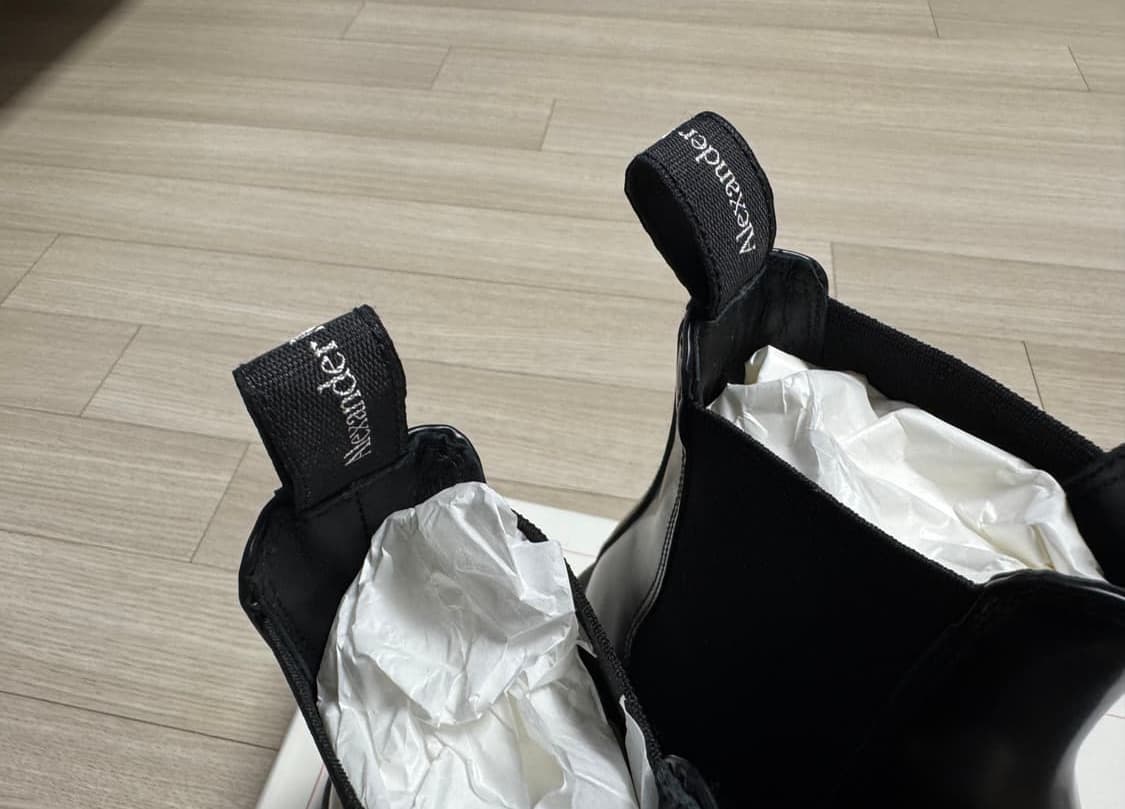 알렉산더 맥퀸 첼시부츠 상품이미지2