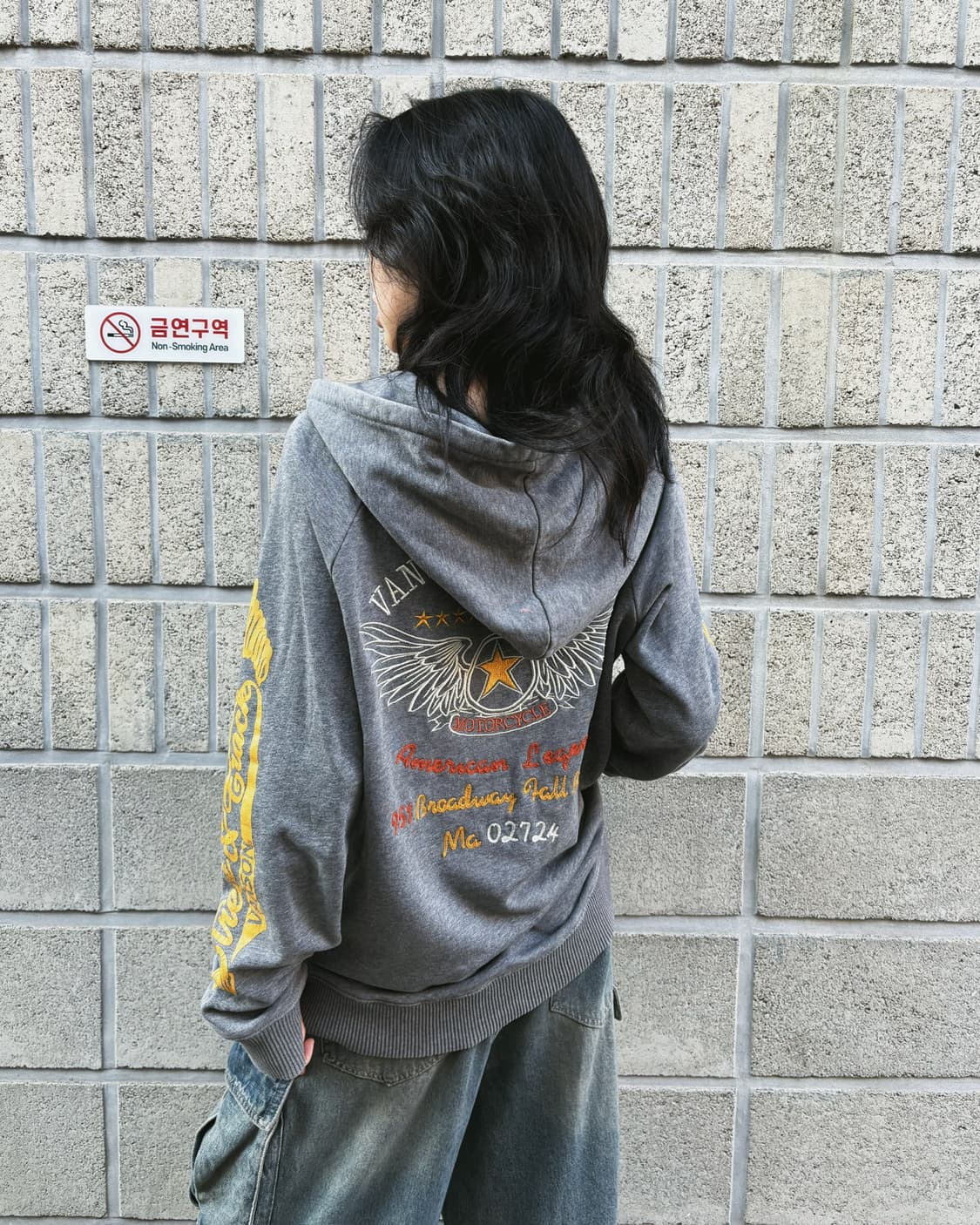 밴슨 그레이 자수&프린팅 후드집업 상품이미지6