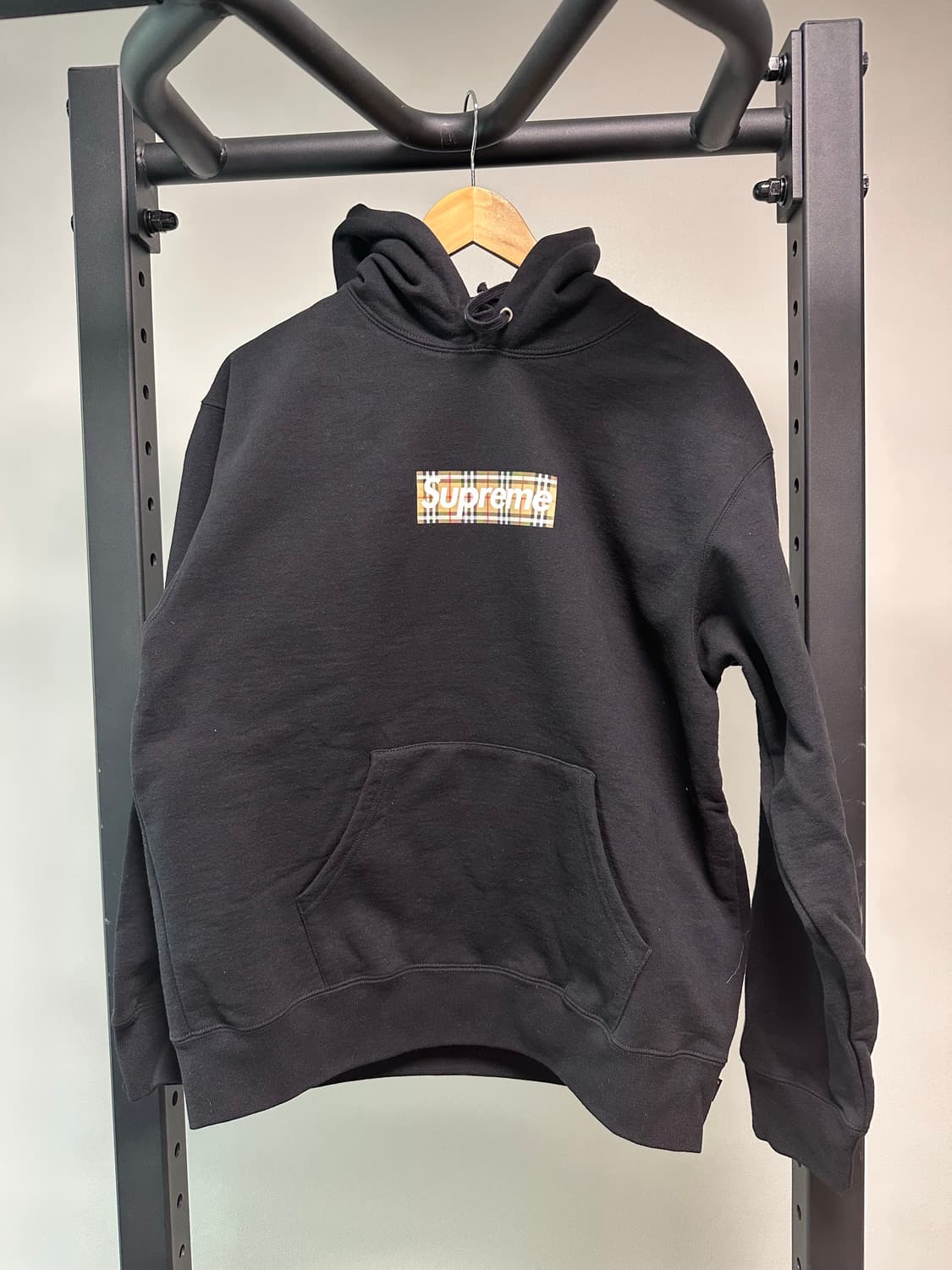 슈프림 버버리 박스로고 후드 블랙 상품이미지1