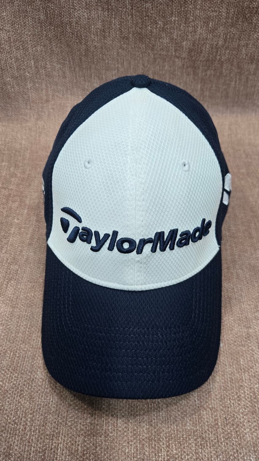 테일러메이드 뉴에라 투어 39THIRTY 케이지싸이즈S-M 상품이미지1