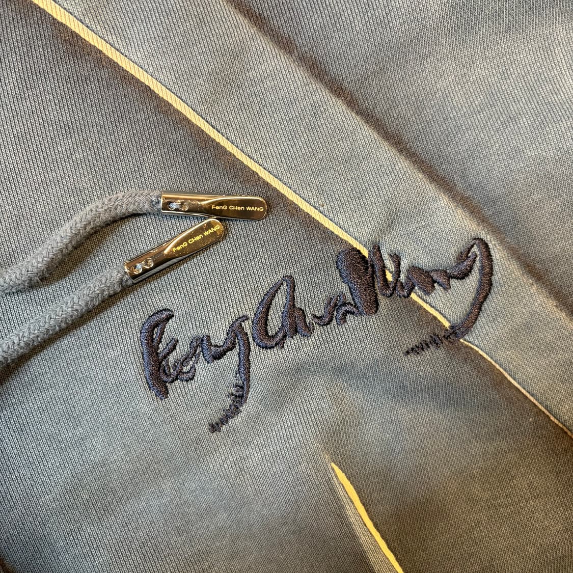 펑첸왕 플리티드 & 프린티드 후드 상품이미지9