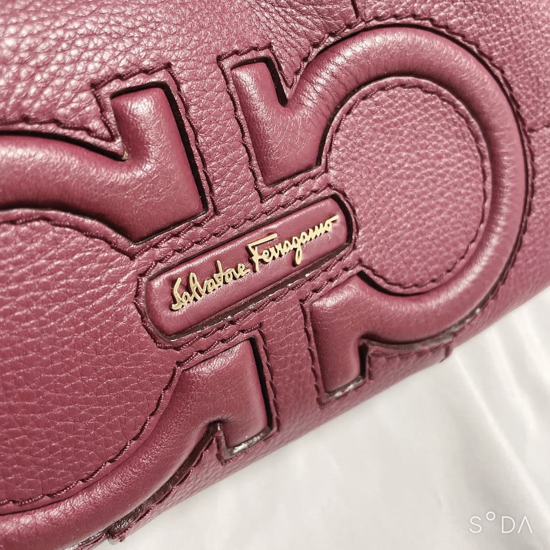 페라가모 간치니 레더 토트백 퍼플(자주) 상품이미지5