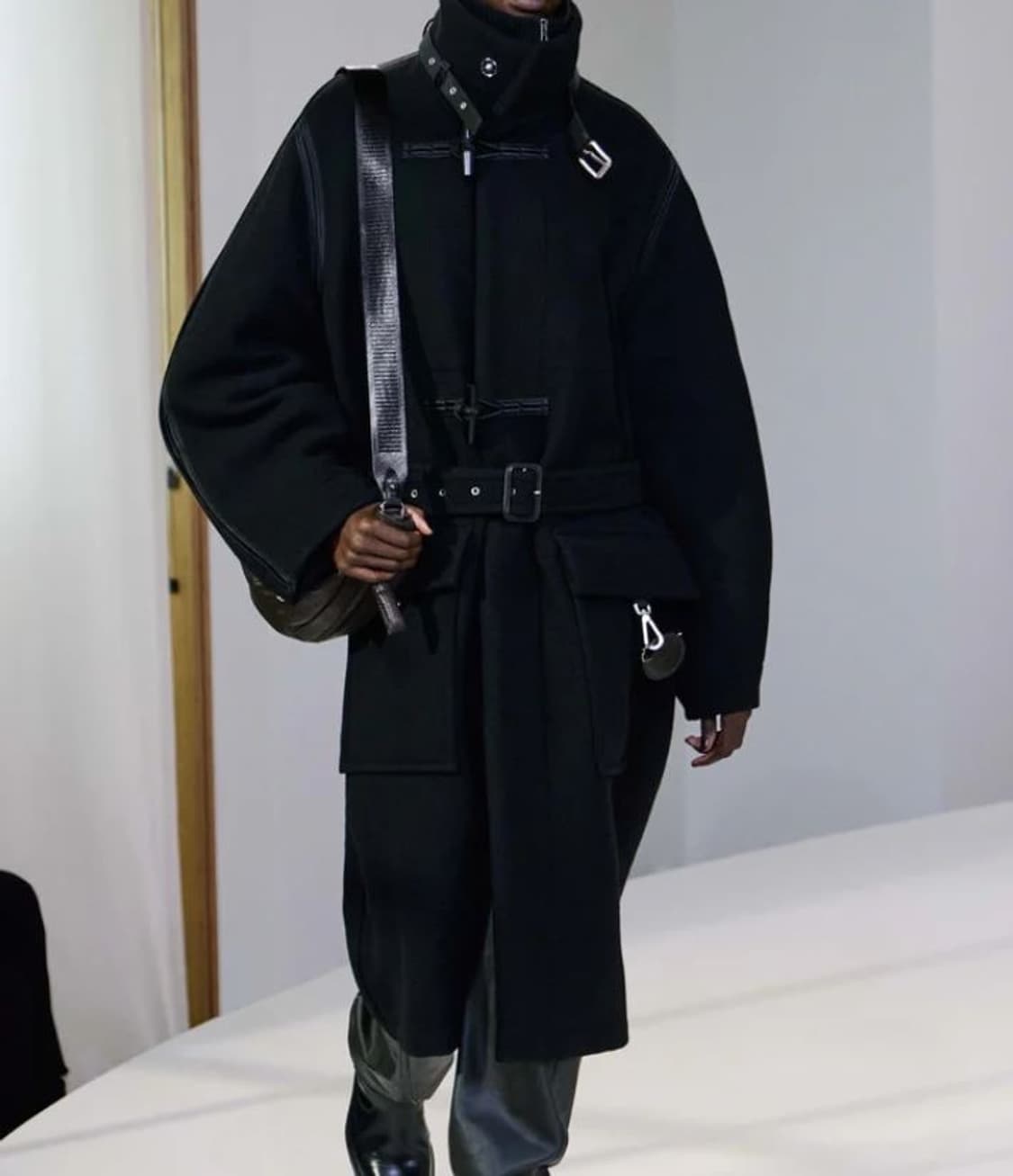 르메르 벨티드 코트 상품이미지3