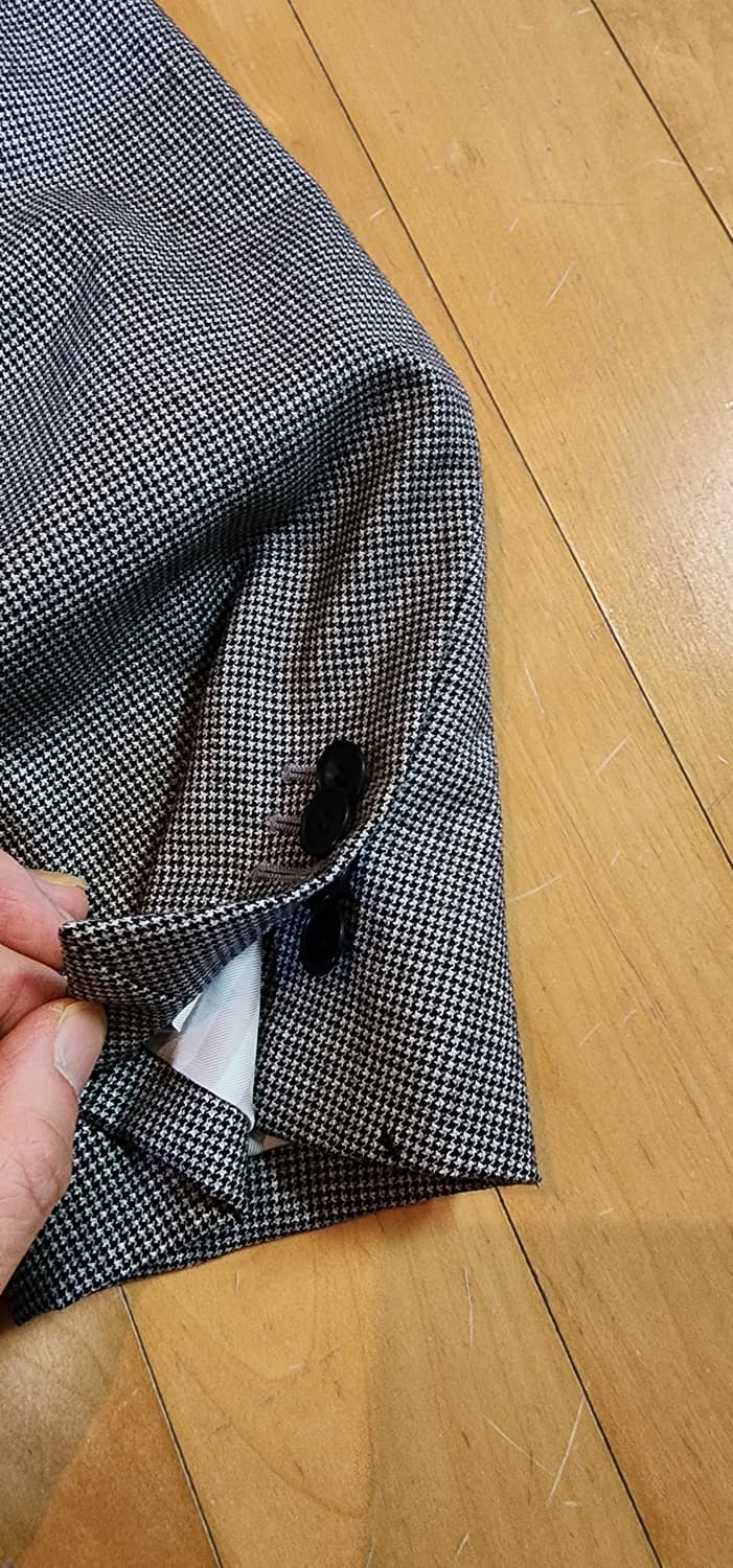 (간절기용)힐튼 그레이 잔체크 울자켓 L 상품이미지9