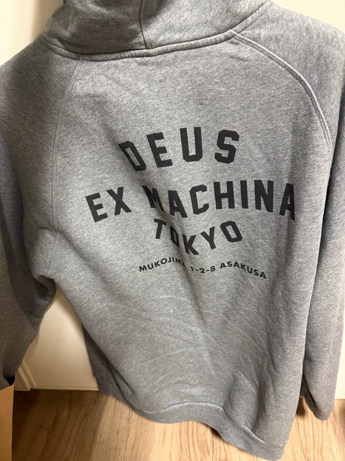 Deus ex machina 후드 그레이 상품이미지2