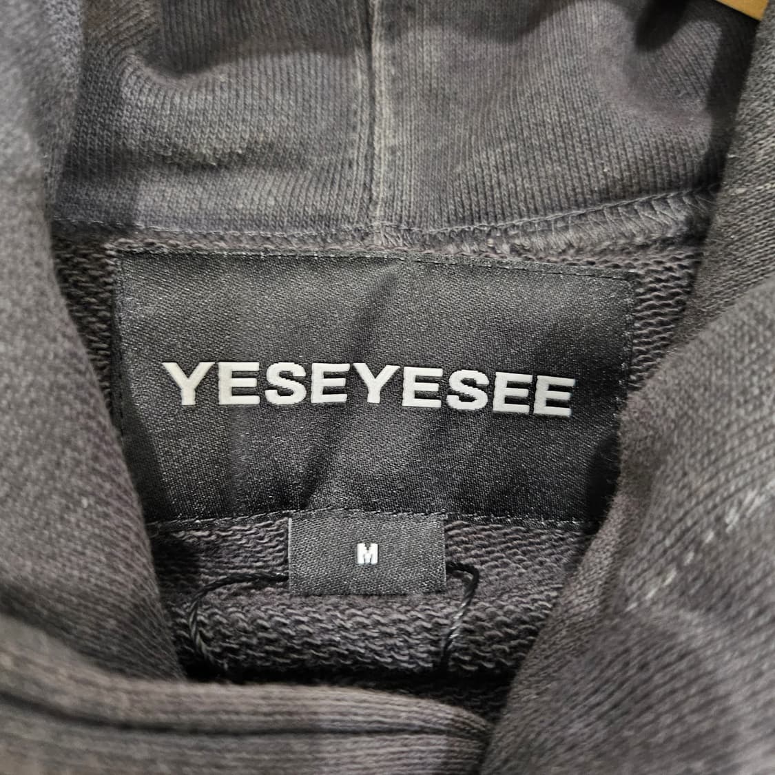 예쓰아이씨 레이싱 빅로고 블랙후드티
M 상품이미지6