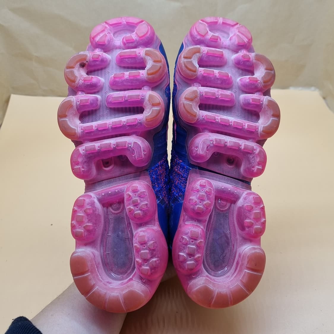 나이키 베이퍼맥스 플라이니트2 운동화245. 상품이미지3