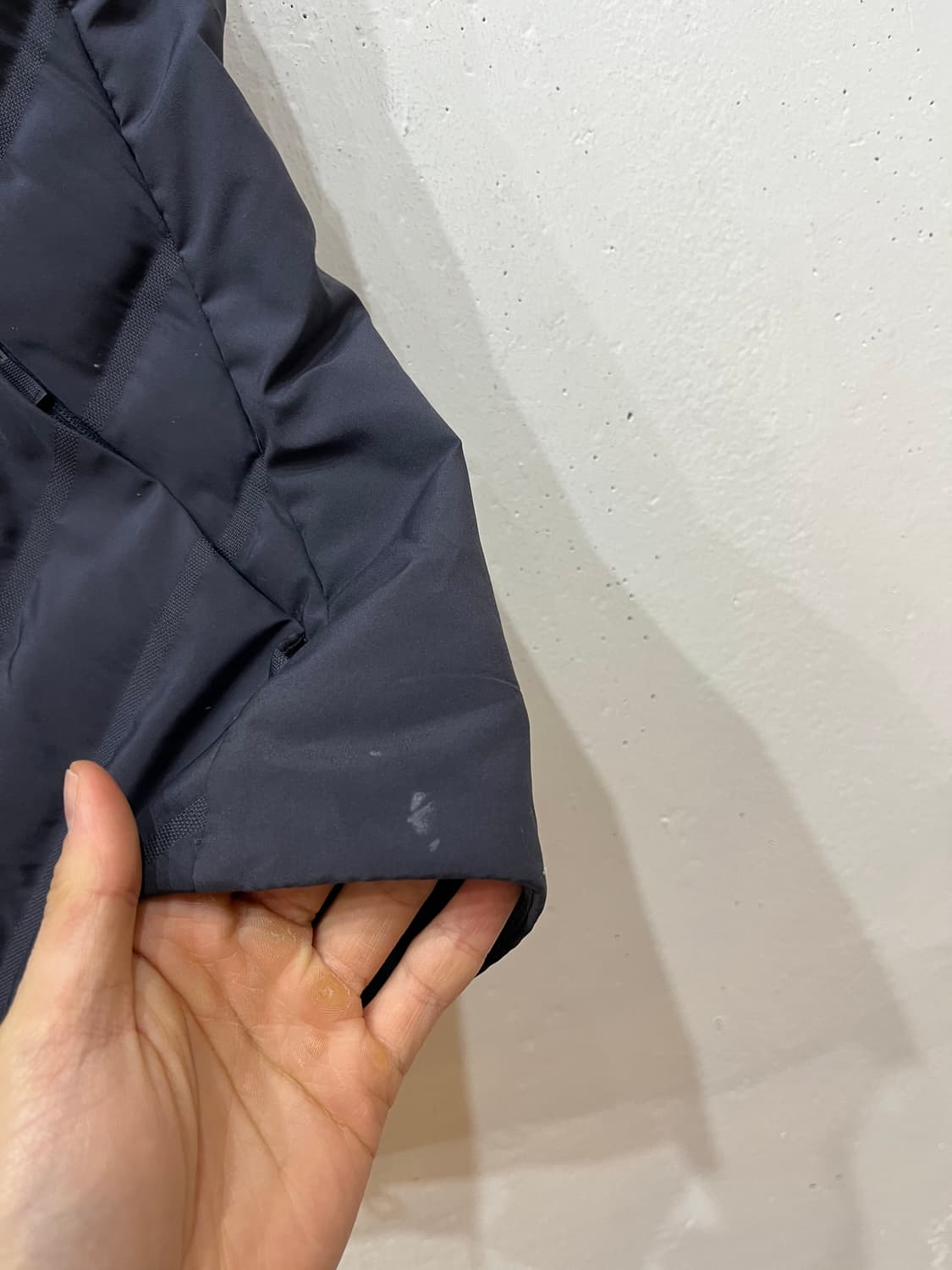 나이키 에어로로프트 패딩 조끼 우먼즈 M 상품이미지3