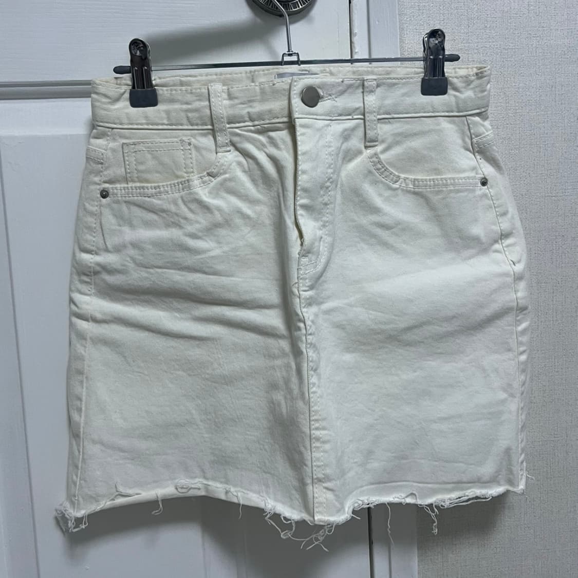 아이보리 스커트 (속바지 내장) 상품이미지1