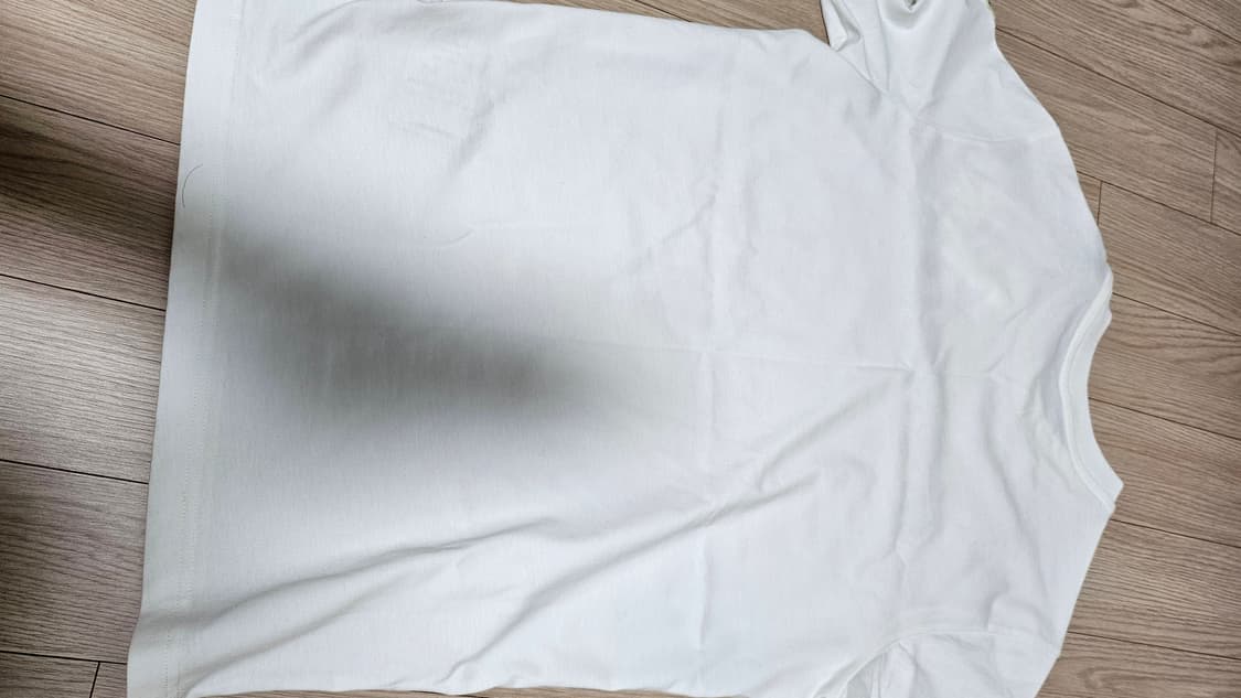 [N] 몽클레어 정품 반팔 티셔츠 S-M 상품이미지2