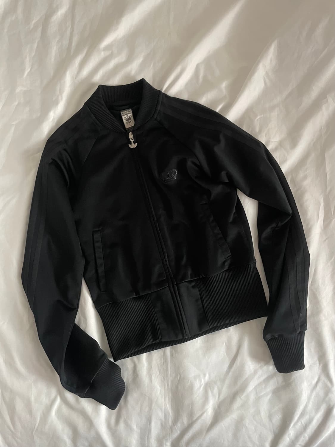 일본 빈티지 아디다스 미씨엘리엇 리스펙트미 올블랙딱붙크롭저지 상품이미지1