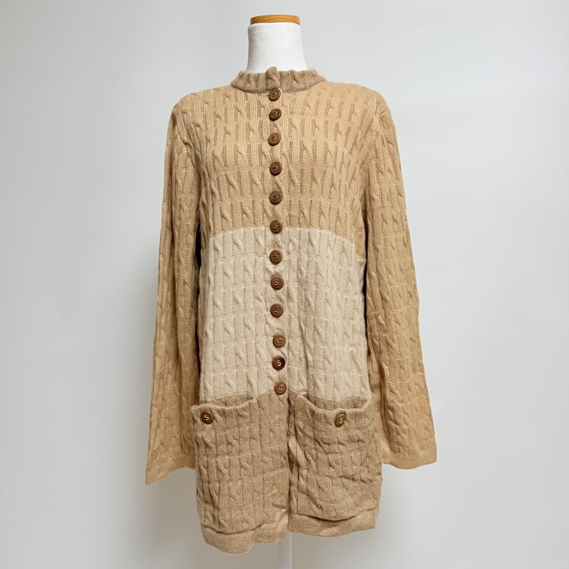 [캐시미어 100%] 케이블 투톤 배색 니트 가디건 상품이미지1