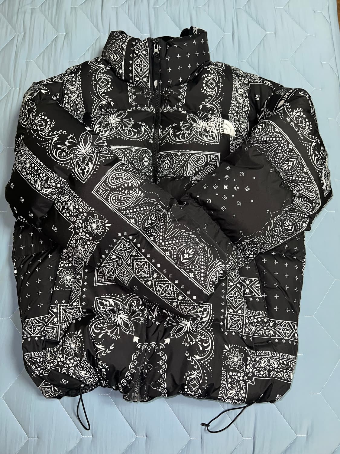 노스페이스 패딩 판매합니다 상품이미지2